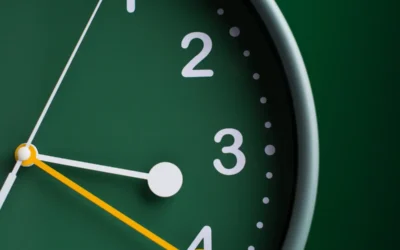 Vertrauensarbeitszeit vs. Strikte Zeiterfassung: Ein Vergleich der Führungsstile