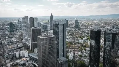 Exklusives Business Catering in Frankfurt: Worauf HR- und People-Teams bei Firmenevents heute achten
