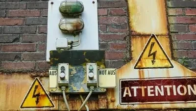 Zahlreiche Jobs für Elektriker in Karlshuld: Warum die Region zum Hotspot für Fachkräfte im Elektrohandwerk wird