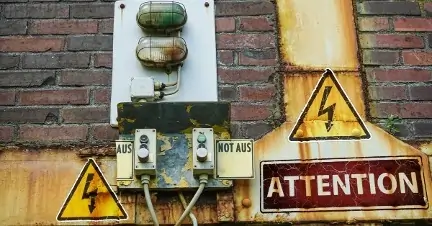Zahlreiche Jobs für Elektriker in Karlshuld: Warum die Region zum Hotspot für Fachkräfte im Elektrohandwerk wird
