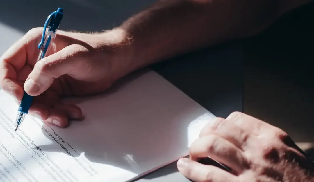 Rechtliche Fallstricke im Personalalltag: Wann HR-Teams externen Rat brauchen